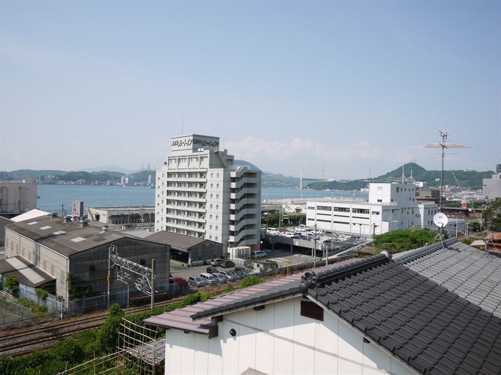 Hotel Route-Inn Mojiko Kitakyushu Buitenkant foto